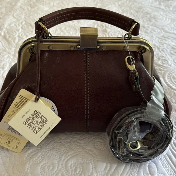 ✨HP✨ NWT Gianni Conti Melania handbag - Picture 9 of 15